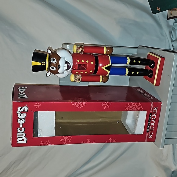 Buc-ee's Nutcracker - Picture 1 of 12